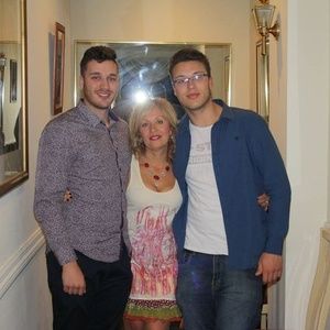 Meet your Posher, Tanya